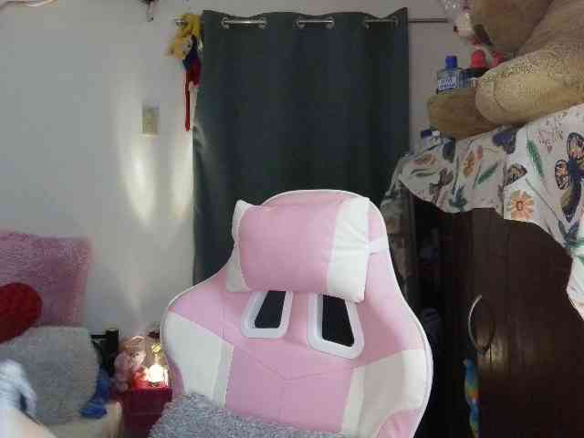 xyzhoney69 webcam