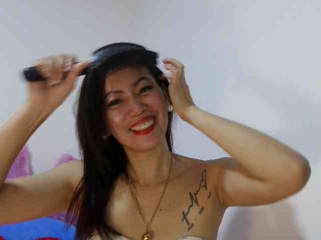 xyzhoney69 webcam