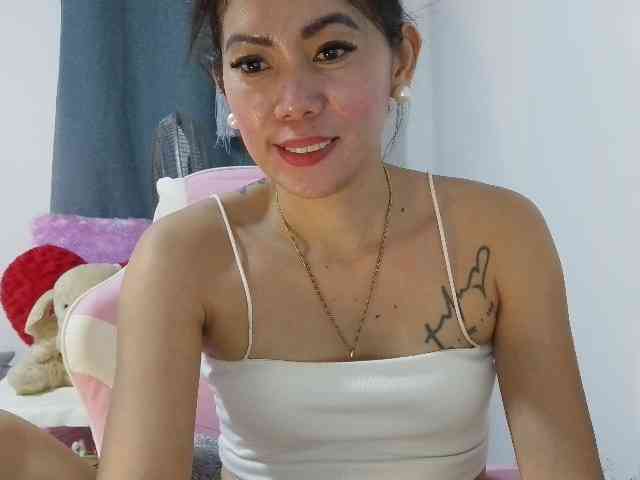 xyzhoney69 webcam