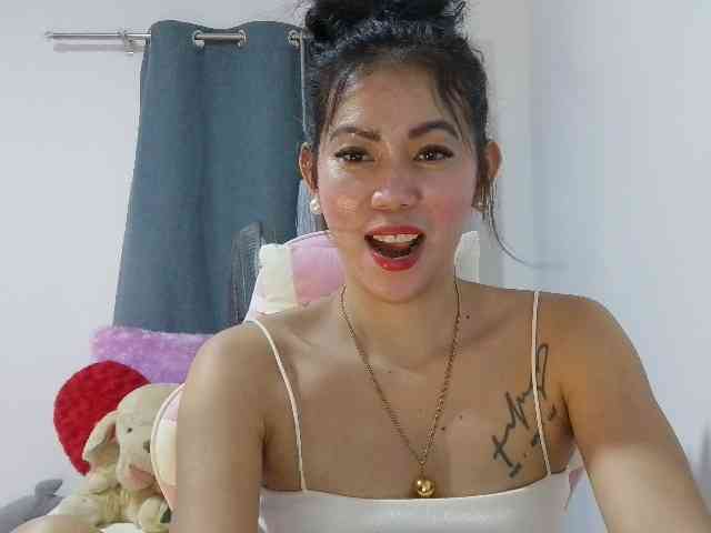 xyzhoney69 webcam
