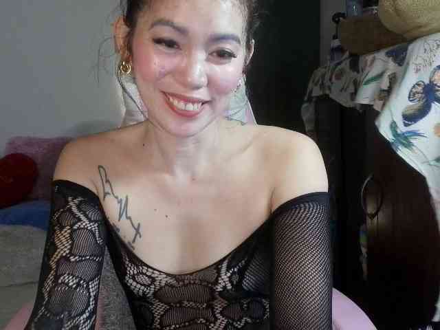 xyzhoney69 webcam