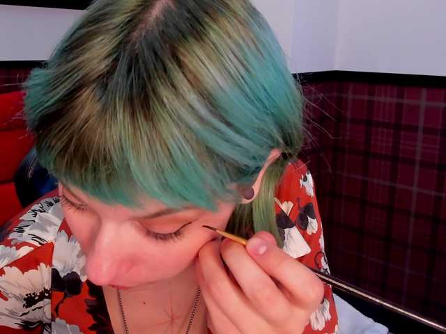 Scarle-Whisper live cam on BongaCams