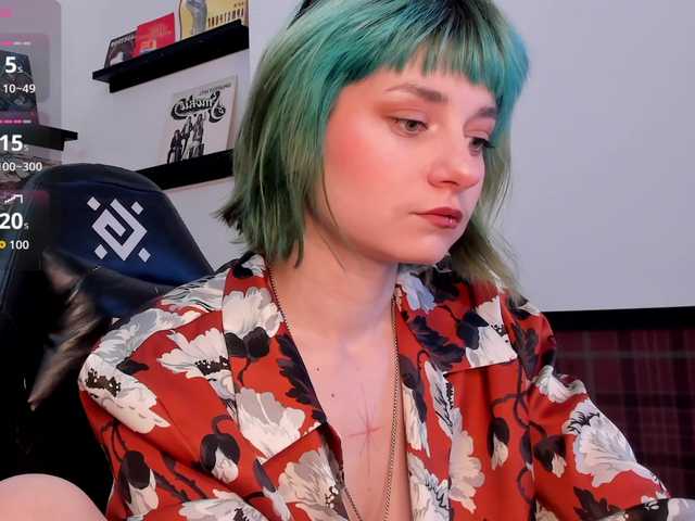 Scarle-Whisper live cam on BongaCams