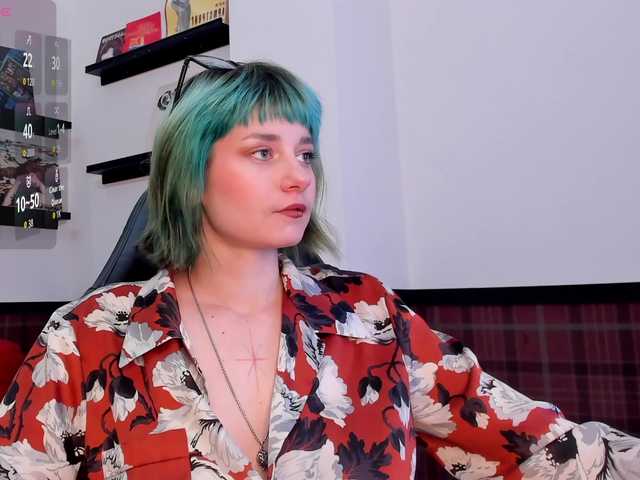 Scarle-Whisper live cam on BongaCams