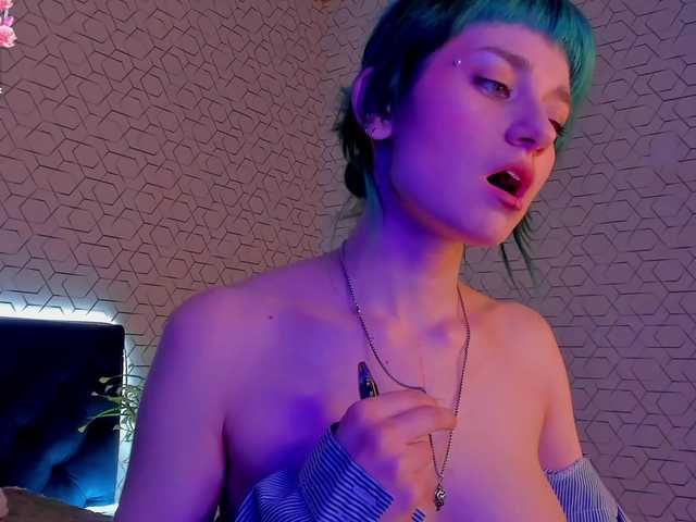  Scarle-Whisper chat room