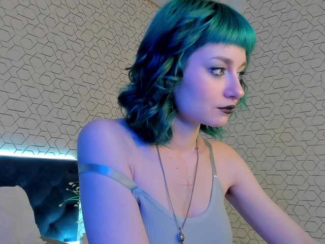 Scarle-Whisper webcam