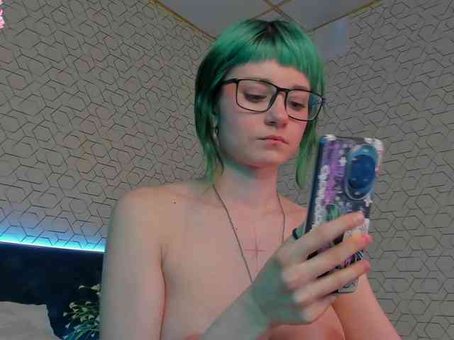 Scarle-Whisper webcam