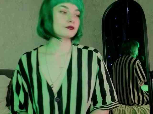 モデル: Scarle-Whisper