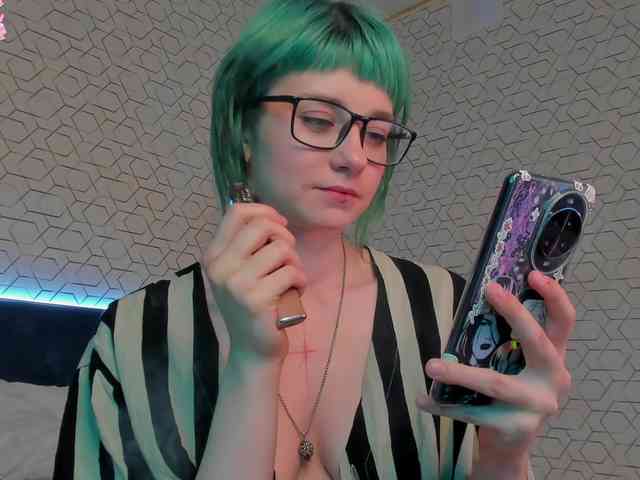 Scarle-Whisper webcam