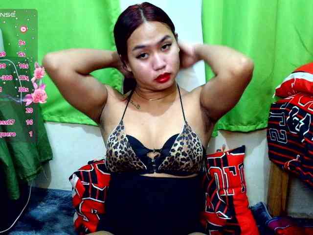xLickme24 Live Webcam on BongaCams