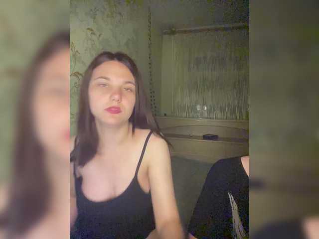 ohyet-kiss live cam on BongaCams