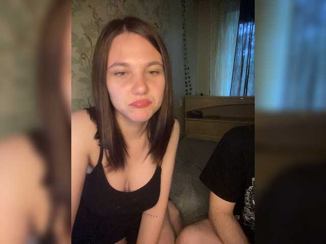 ohyet-kiss live cam on BongaCams