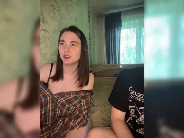 ohyet-kiss Live Webcam on BongaCams