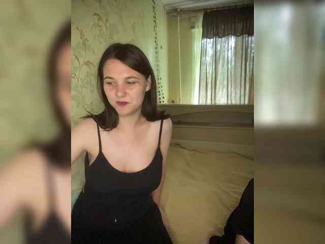 ohyet-kiss Sex Cam Show