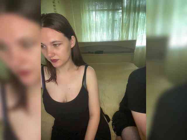 ohyet-kiss Sex Cam Show