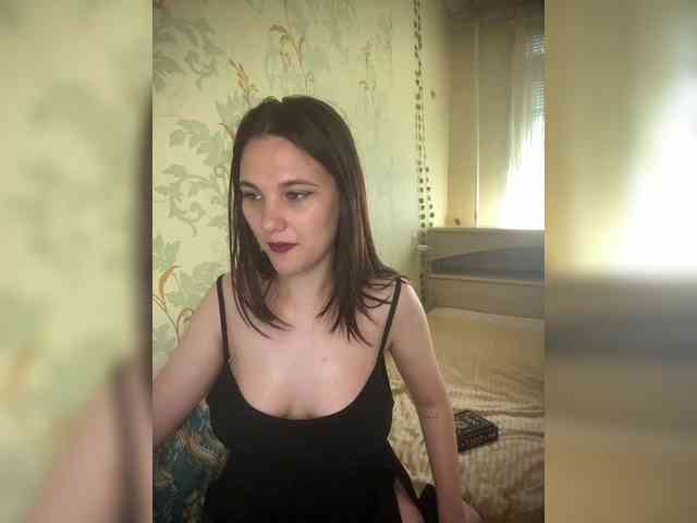 ohyet-kiss Sex Cam Show