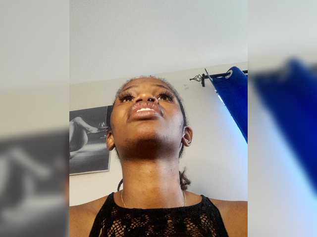 PinkKittyy's BongaCams show and profile