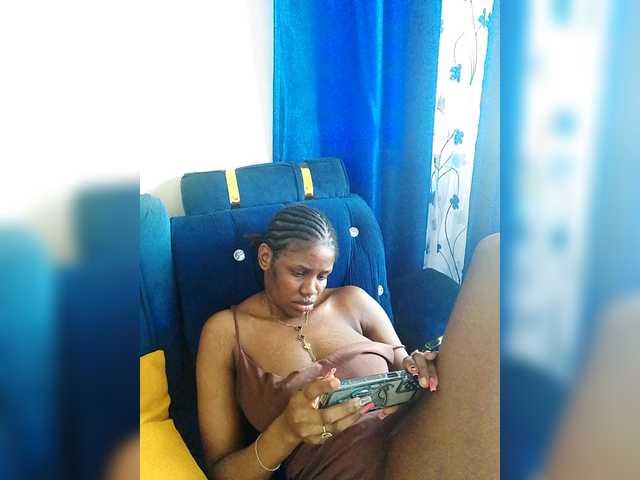 PinkKittyy's BongaCams show and profile