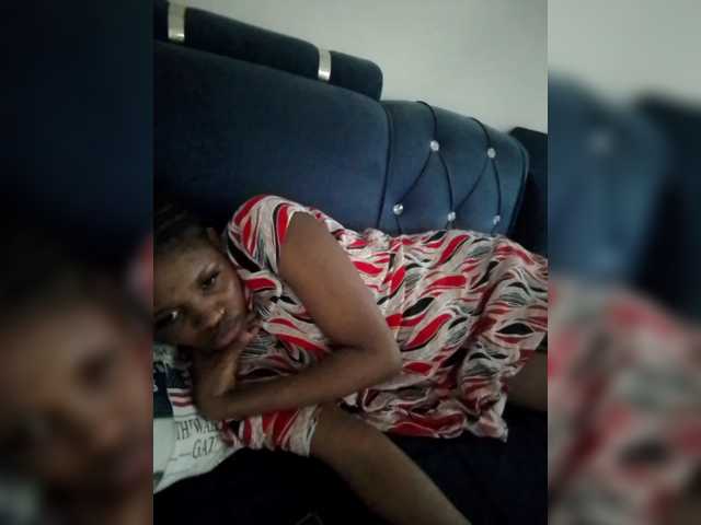 PinkKittyy's BongaCams show and profile