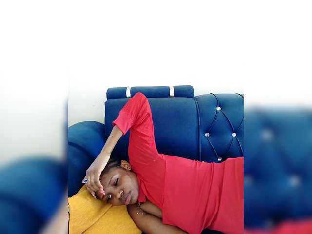 PinkKittyy's BongaCams show and profile