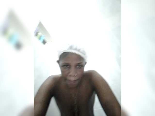 PinkKittyy's BongaCams show and profile