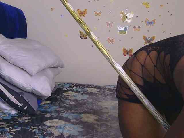PinkKittyy webcam