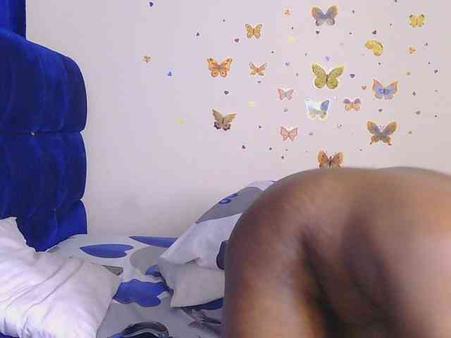 PinkKittyy webcam