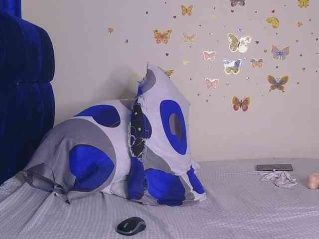 PinkKittyy webcam