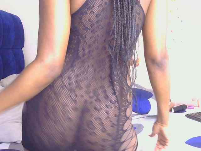 PinkKittyy webcam