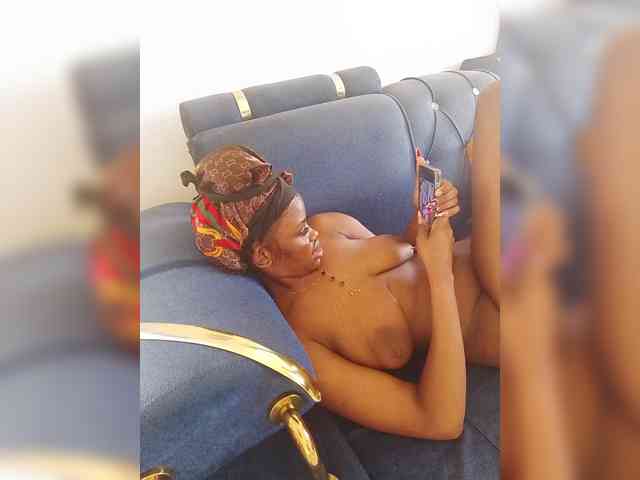 Model: PinkKittyy