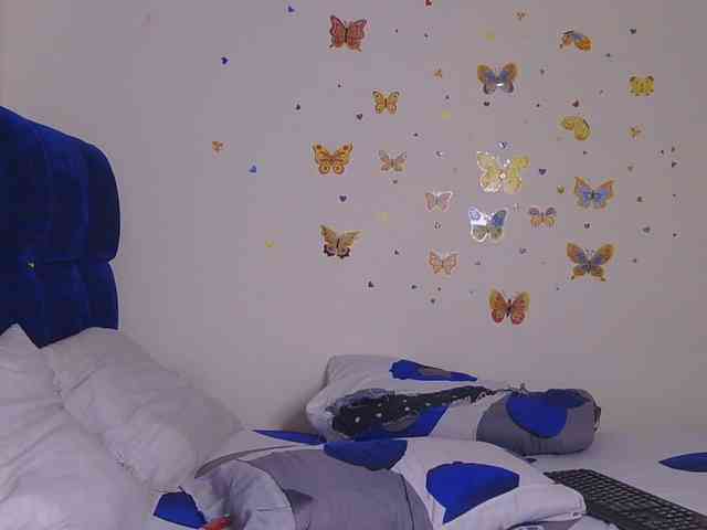 PinkKittyy webcam