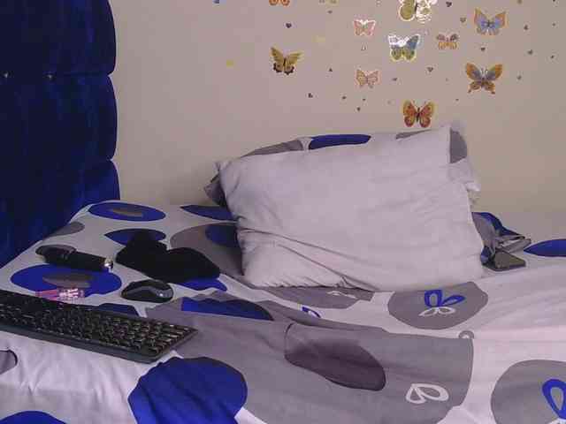 PinkKittyy webcam