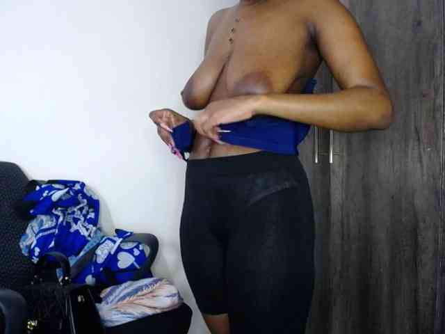 PinkKittyy webcam