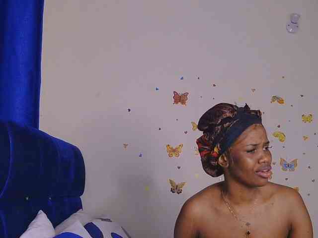 PinkKittyy webcam