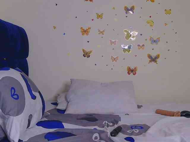 PinkKittyy webcam