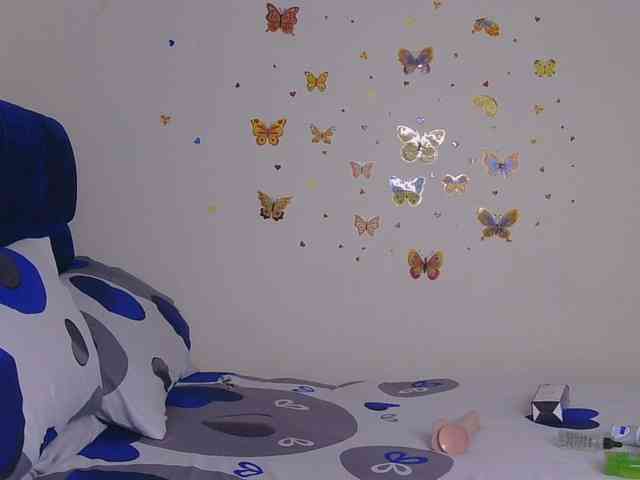 PinkKittyy webcam