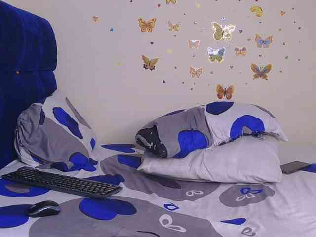 PinkKittyy webcam
