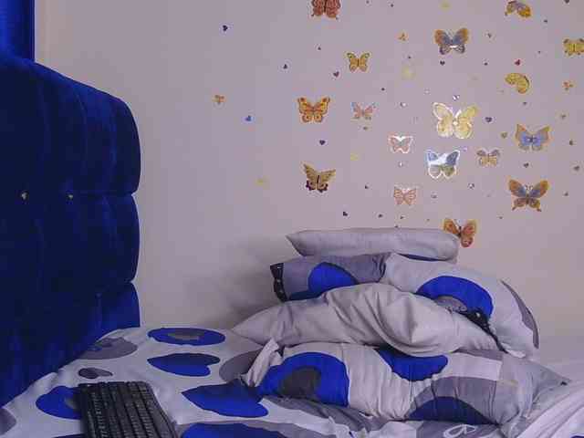 PinkKittyy webcam