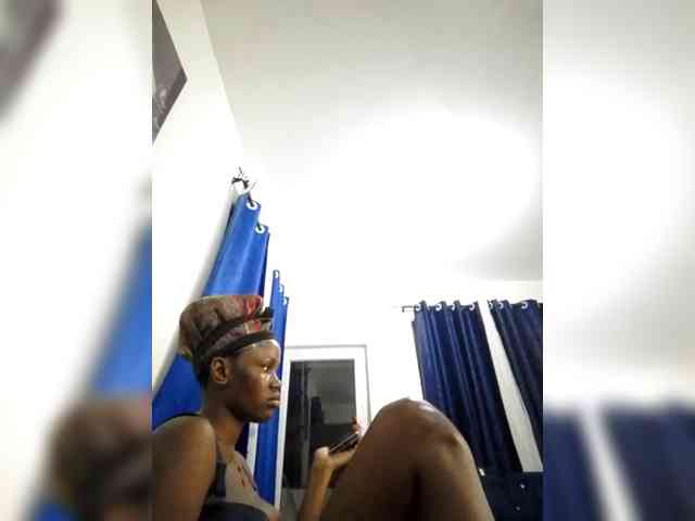 PinkKittyy webcam