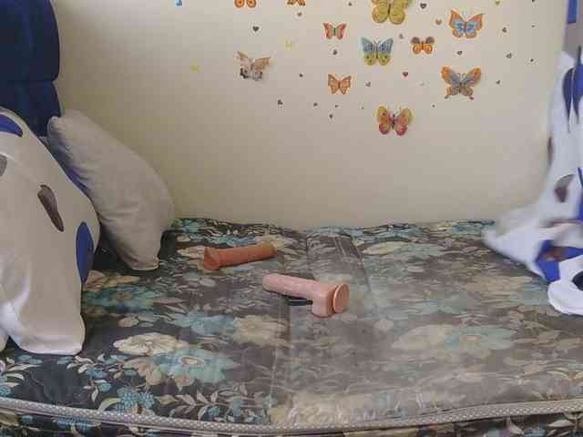 PinkKittyy webcam