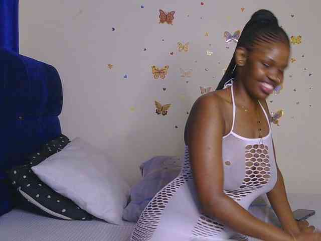 PinkKittyy webcam