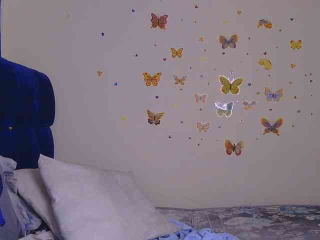 PinkKittyy webcam