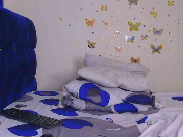 PinkKittyy webcam