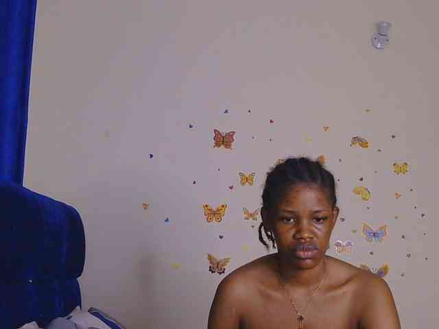 PinkKittyy webcam