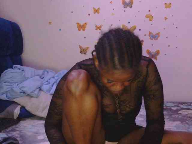 PinkKittyy webcam