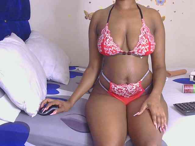 PinkKittyy webcam