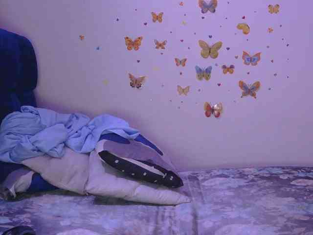 PinkKittyy webcam