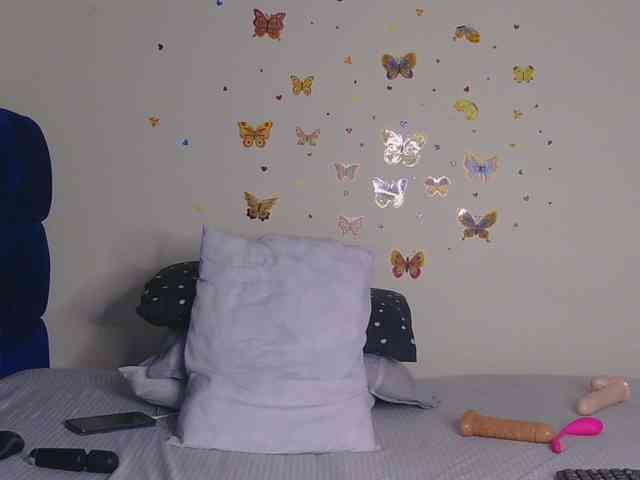 PinkKittyy webcam