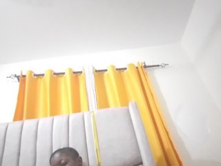 KittyKissess's Live Webcam