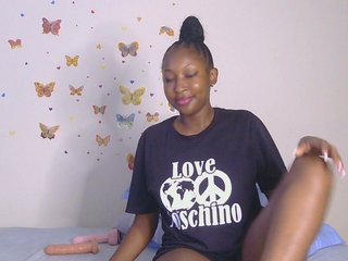 KittyKissess's Live Webcam